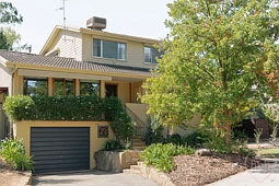 56 McInnes Street, Weston