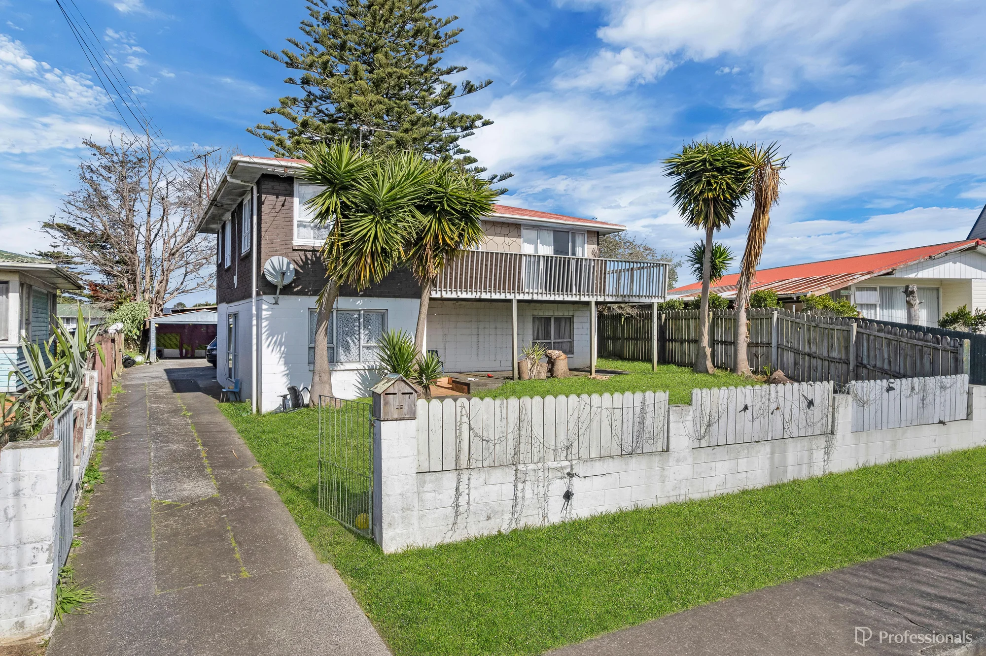 Otara 4房  LEGAL HOME & INCOME + DO-UP OPPORTUNITY
