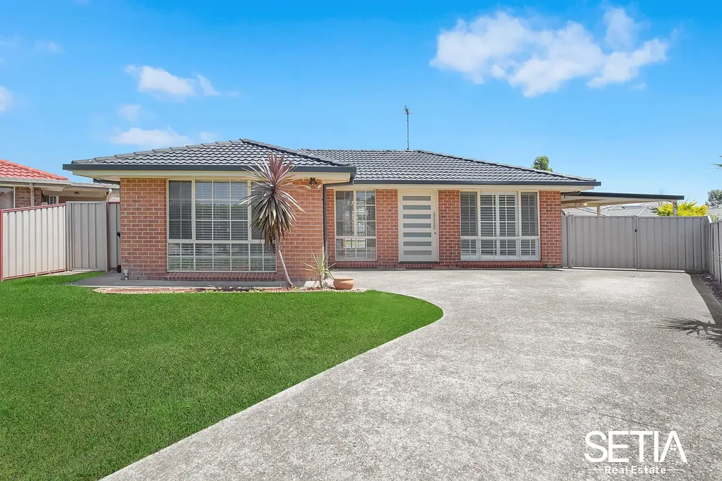 11 Hobson Place, Plumpton, NSW 2761