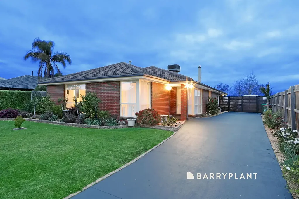 71 Kellbourne Drive, Rowville, VIC 3178