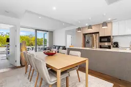 9/2 Milyarm Rise, Swanbourne