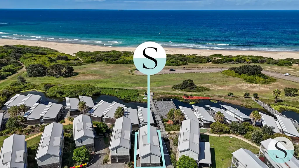 14 Beachside Drive, Caves Beach, NSW 2281