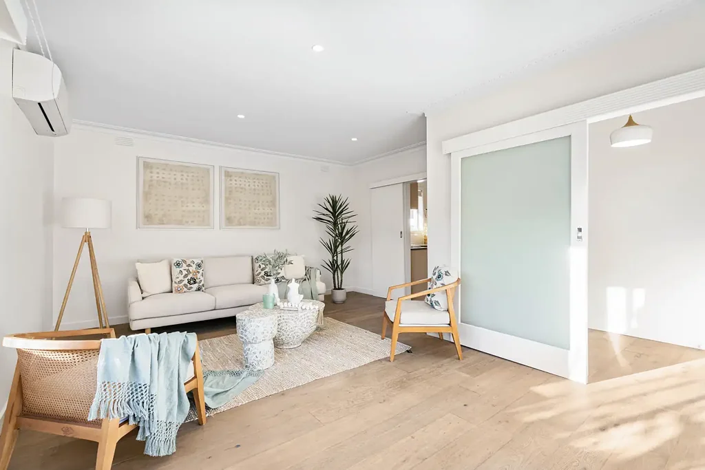 Glen Huntly 2ห้องนอน Modern Comfort Meets Location & Lifestyle in Glen Huntly!