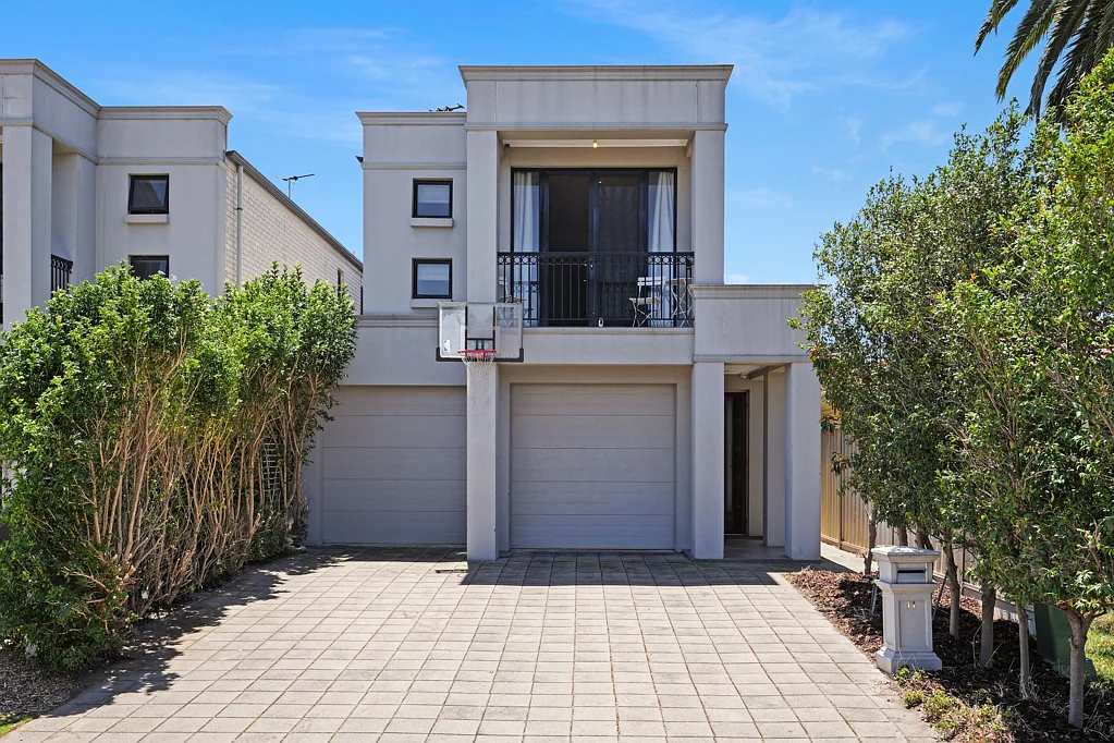 11 Eldridge Crescent, Grange, SA 5022