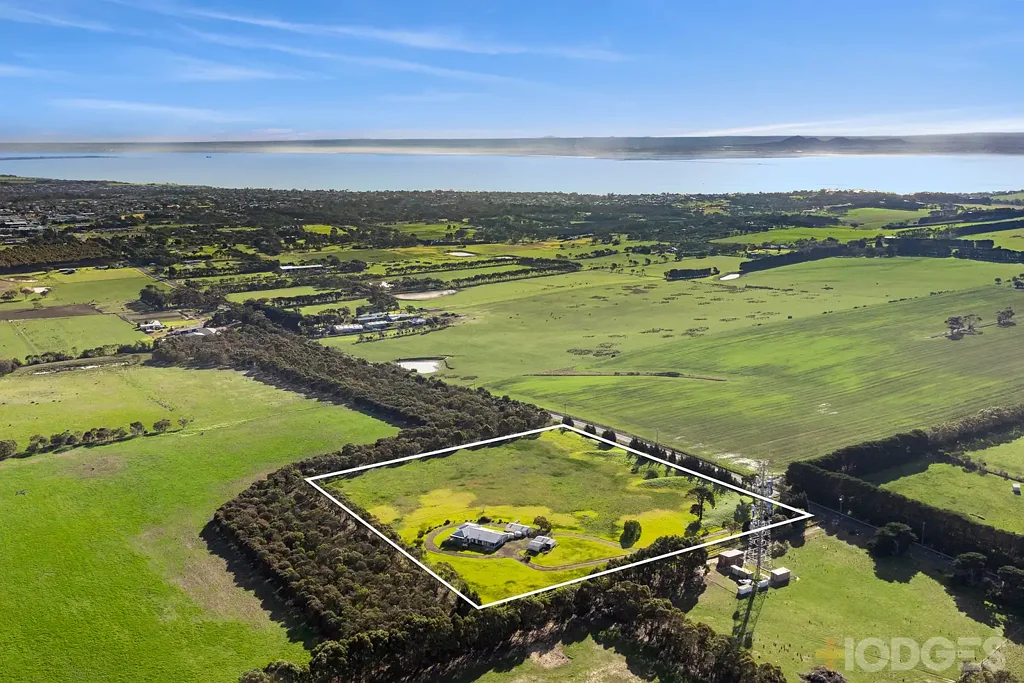 Drysdale 4ห้องนอน Rural Lifestyle with Modern Convenience – 4ha (Approx. 10 Acres) in Drysdale