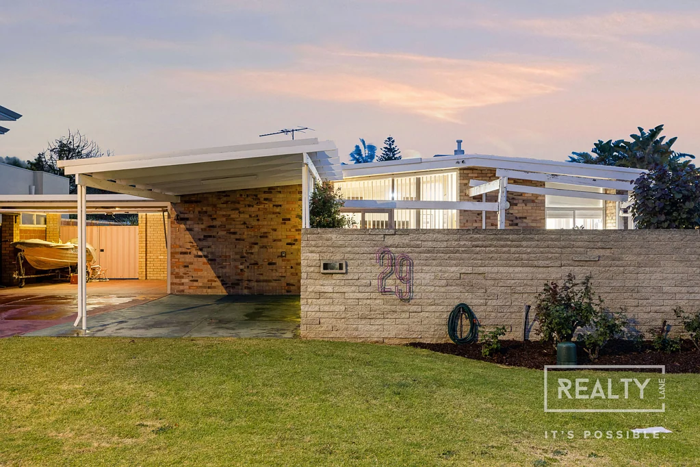 29 Karrinyup Road, Trigg, WA 6029