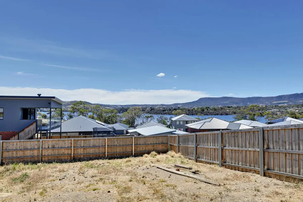 42 Stony Point Drive, Austins Ferry, TAS 7011