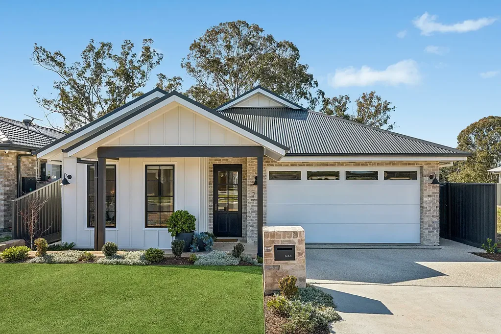 Tahmoor 4Moenga Exquisite designer home