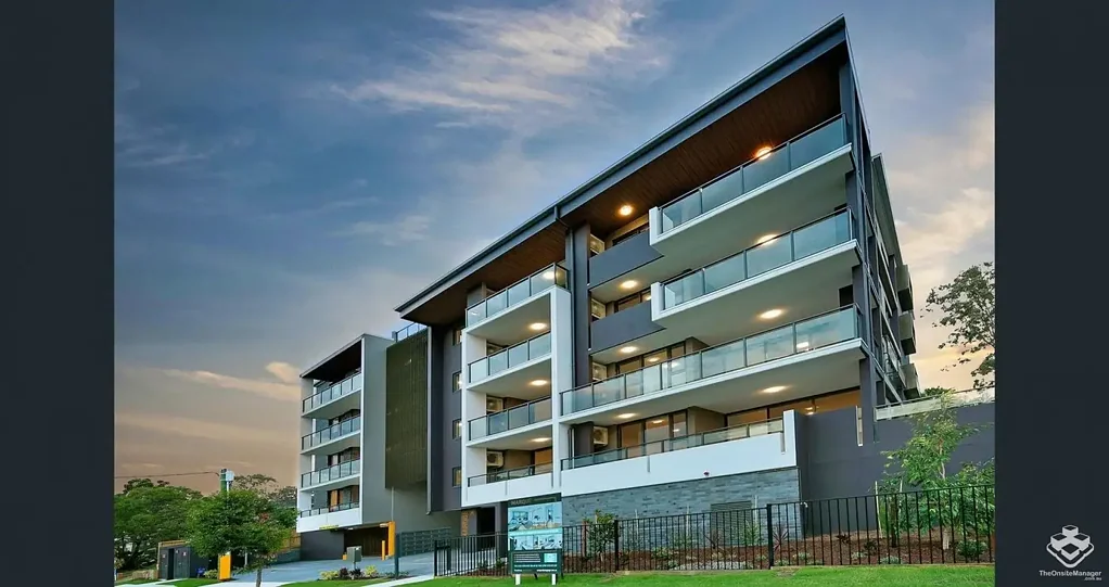 Two Secure car park with 2B2B (Furnished)
