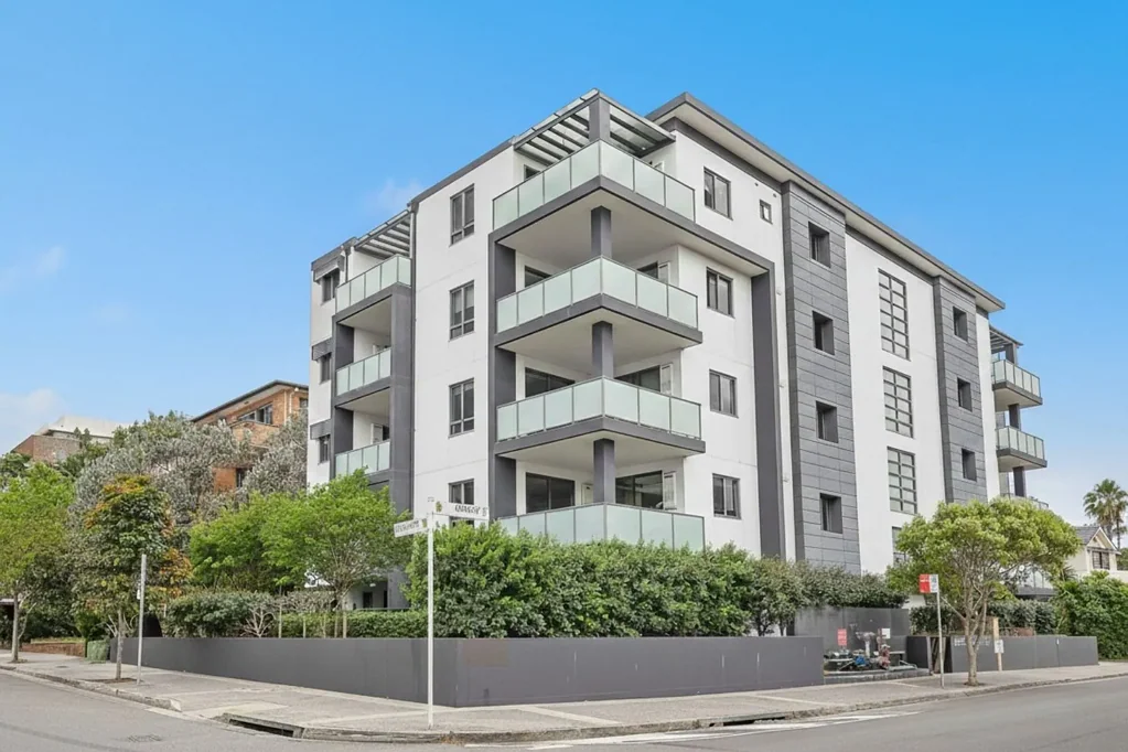 Modern 2-Bedroom Apartment with Spacious Living & Secure Parking in the Heart of Burwood