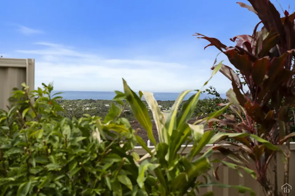 Banora Point 2 Bedroom Prime East Banora Point Opportunity with Ocean Glimpses