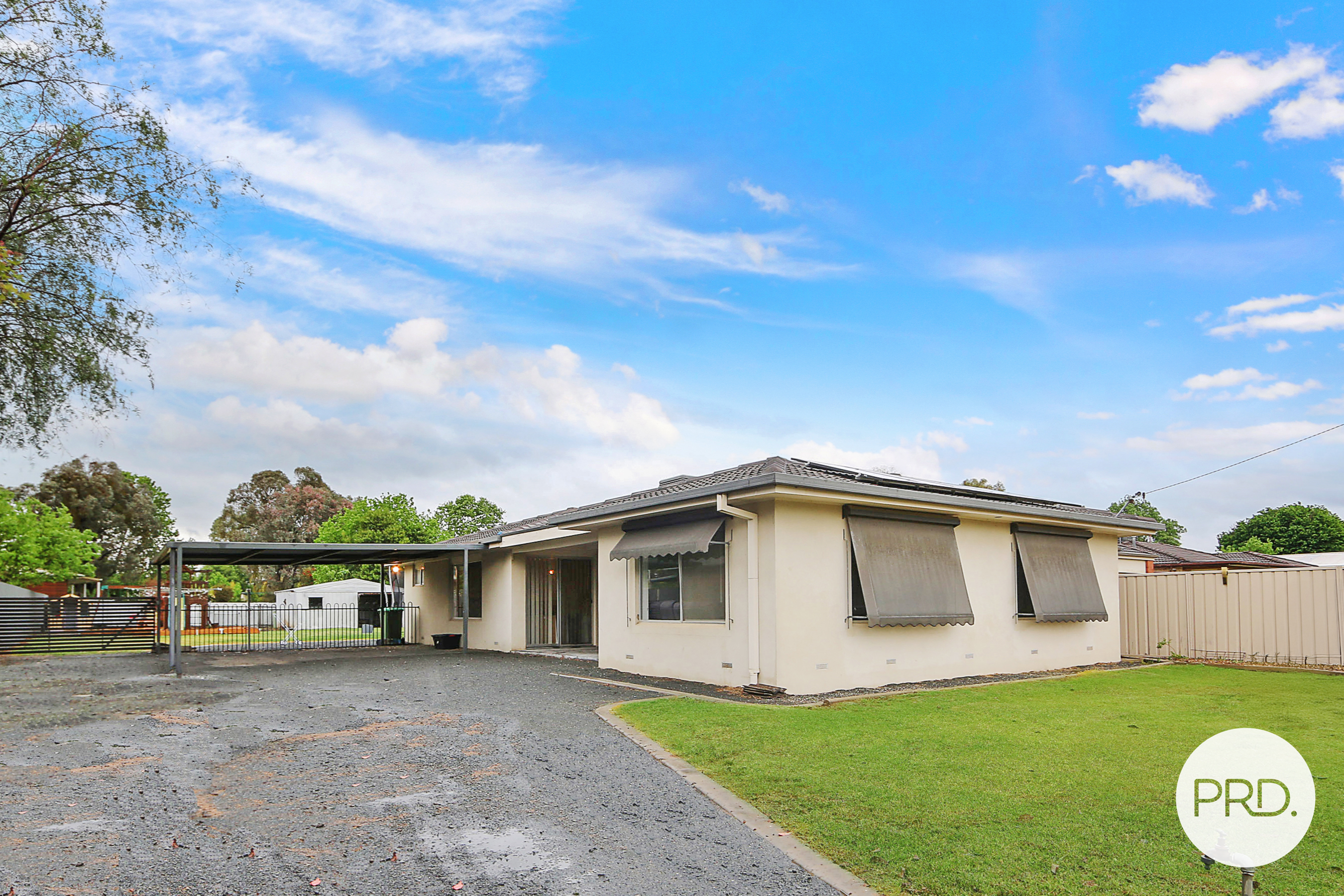 14 RUSSELL ST, HOWLONG NSW 2643, 0房, 0浴, House