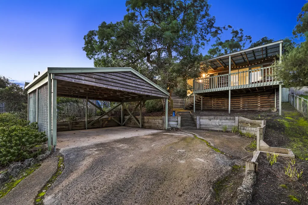 Anglesea 3房  Elevated coastal living surrounded by nature, moments from pristine beaches