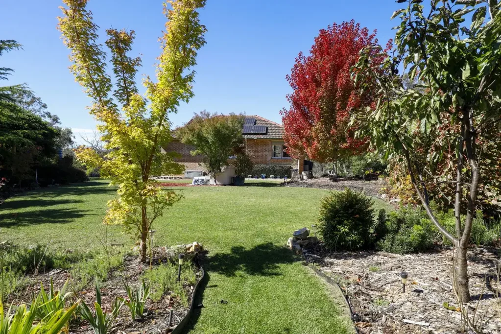 Lower Boro "Willow Glen - Off-Grid Living with Mountain Views on 100 Acres"
