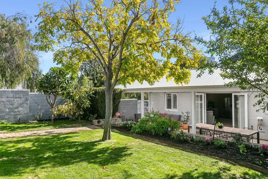 33 Boreham Street, Cottesloe, WA 6011