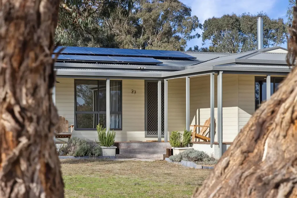 "Garrit" 27 Garryowen Road, Binalong, NSW 2584