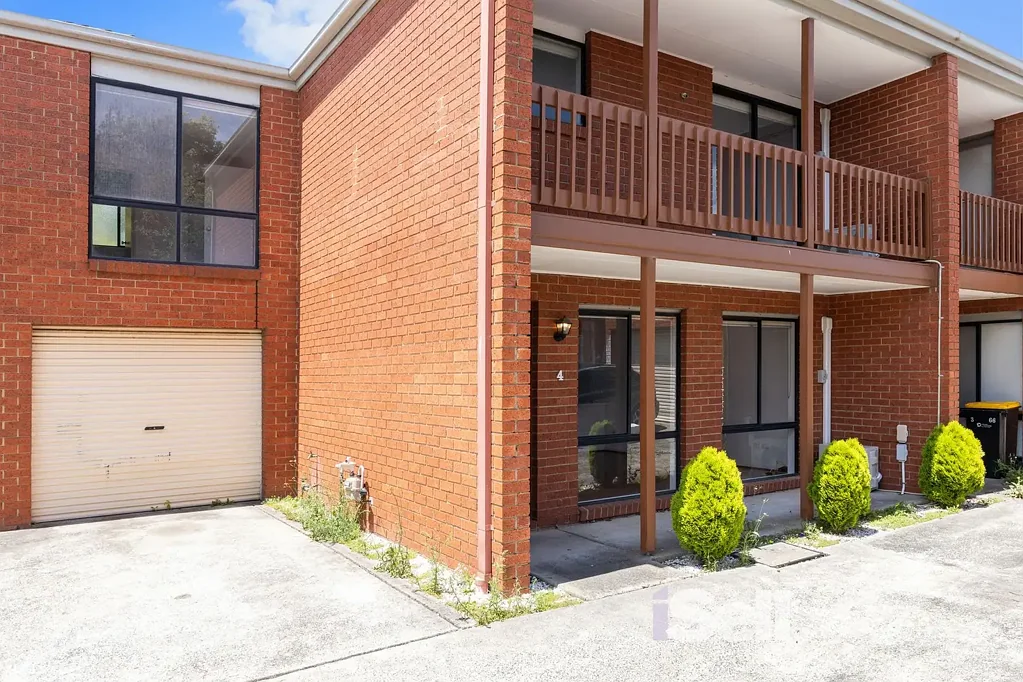 3 Bedroom Townhouse in Dandenong