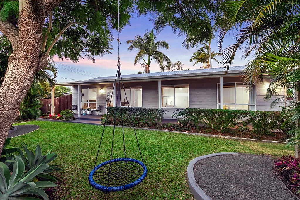38 Fairway Drive, Urraween, QLD 4655