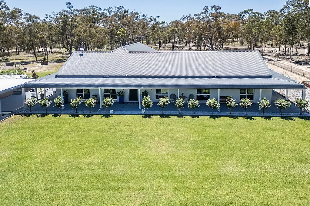 Mudgee  ENTERTAIN, RELAX OR EXPLORE