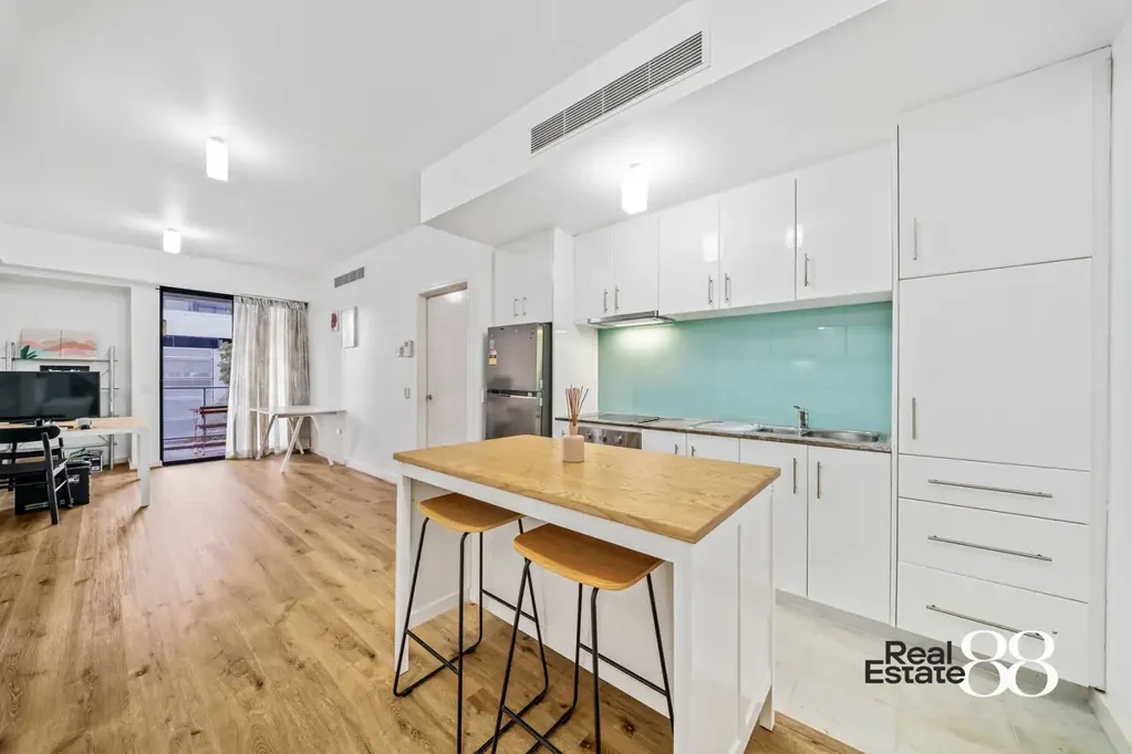 East Perth 1房  A Private, Boutique Retreat in the Heart of the City