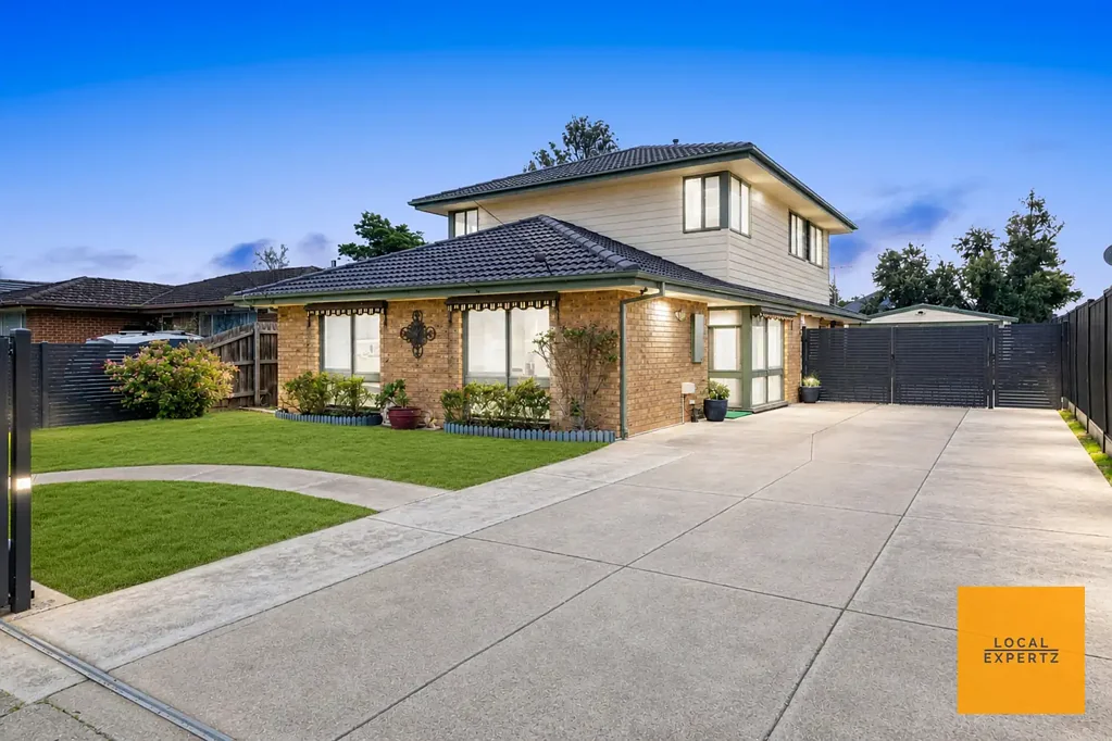Melton South 6 Slaapkamer A Family Home Where Personal Space Actually Exists!