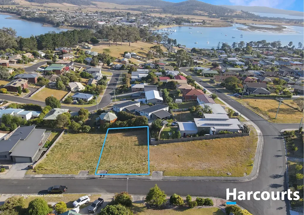 St Helens  Ready to Build Site with Water Outlook