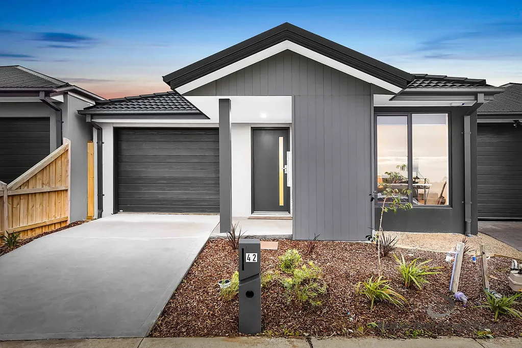 Wyndham Vale 3Phòng ngủ Affordable home, Ideal for First Home Buyers & Investors