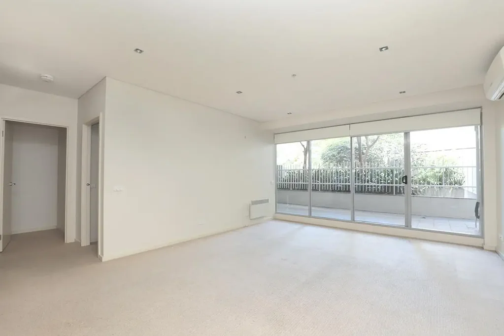 Perfectly positioned in Port Melbourne
