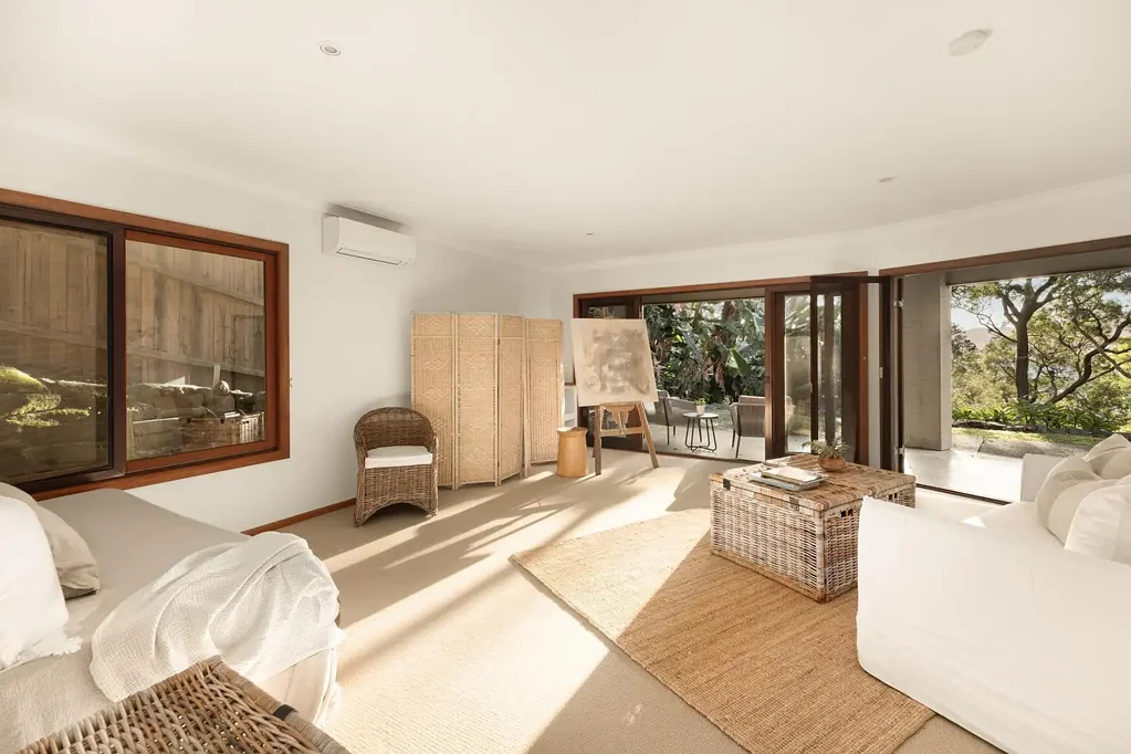 Garden Studio with Pittwater Views