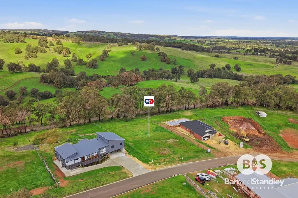 Roelands Elevated Views, Endless Possibilities