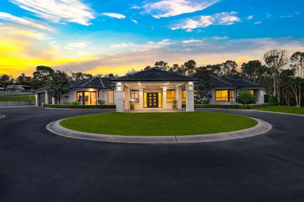 Horsley Park 5ห้องนอน PERFECT PROPERTY!