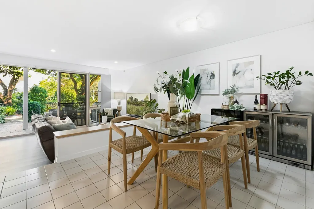 Benowa 2બેડરૂમ More Than a Villa – 216sqm of Luxury Royal Pines Living - Tranquil and Secure