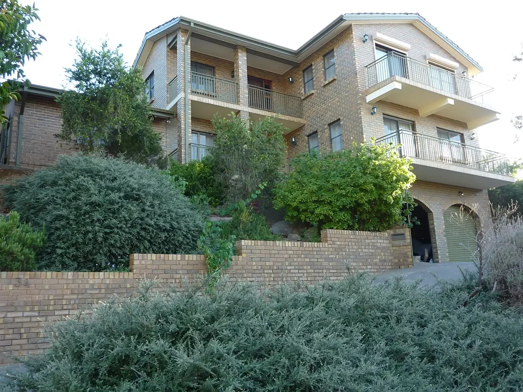 80's Charm across 4 levels with views, 15 min from the city