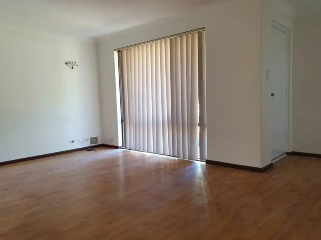 Family Home in Quiet Hillman Location