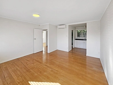 ONE TREE HILL - 2 bedroom unit WATER INCLUDED