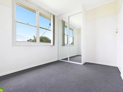 9 Barber Street, Berkeley, NSW 2506, 3 rūma, 1 rūma horoi, House