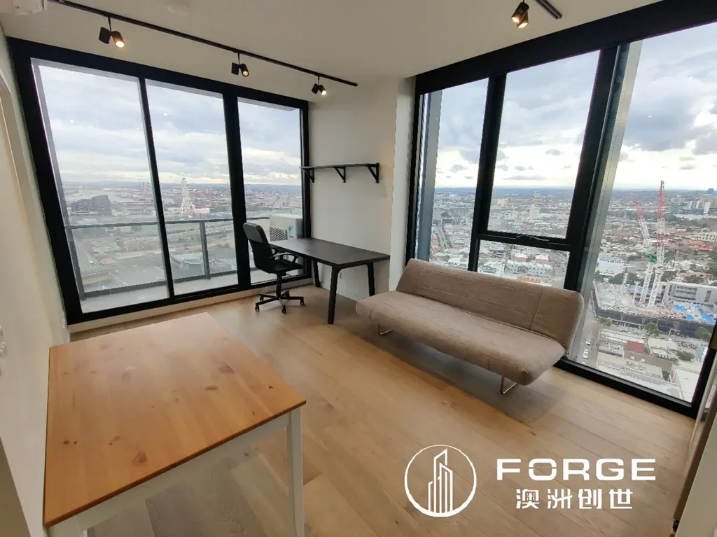 North West Corner Unblocked View 2 Bedrooms 2 Bathroom Fully Furnished Apartment.