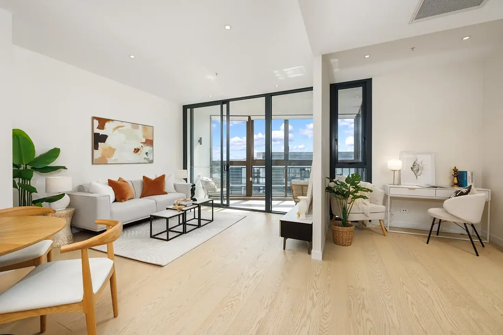 Macquarie Park 1房 时尚SMEG厨房 石材台面 高天花板 私人阳台 邻近Metro车站 通勤便捷 Spacious One Bedroom Plus Study Apartment