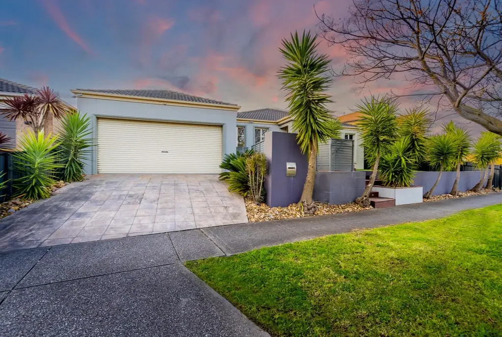 13 Hammerwood Avenue, Derrimut, VIC 3026