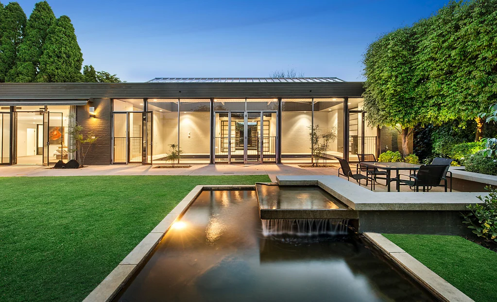 Beaumaris 4غرفة نوم Secluded Opulence, Grand Garden Setting