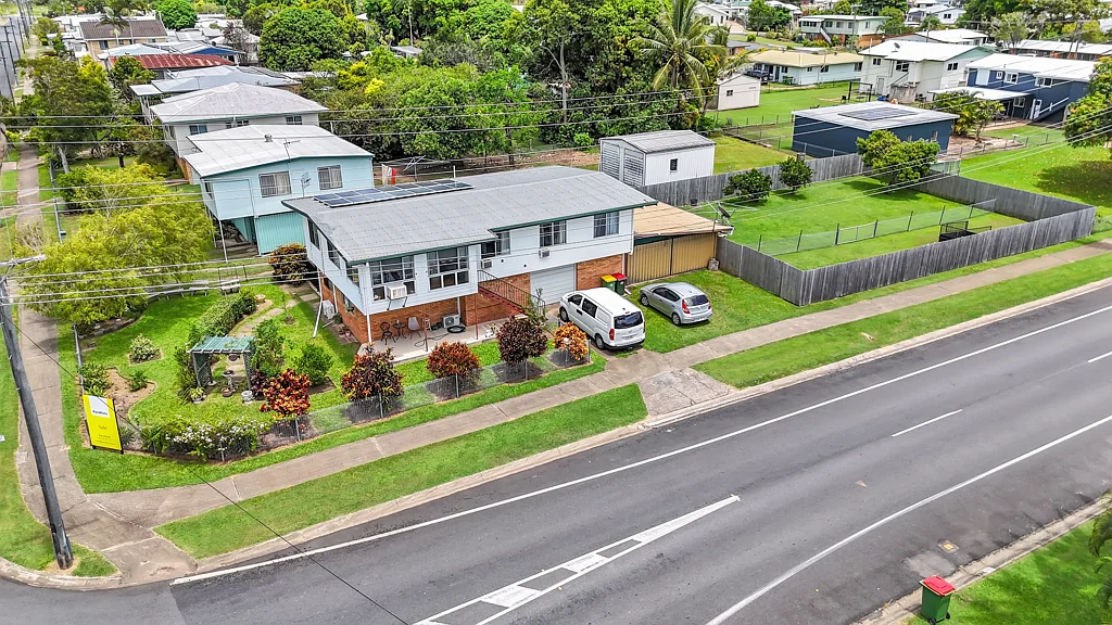 35 Brooks Road, Sarina, QLD 4737