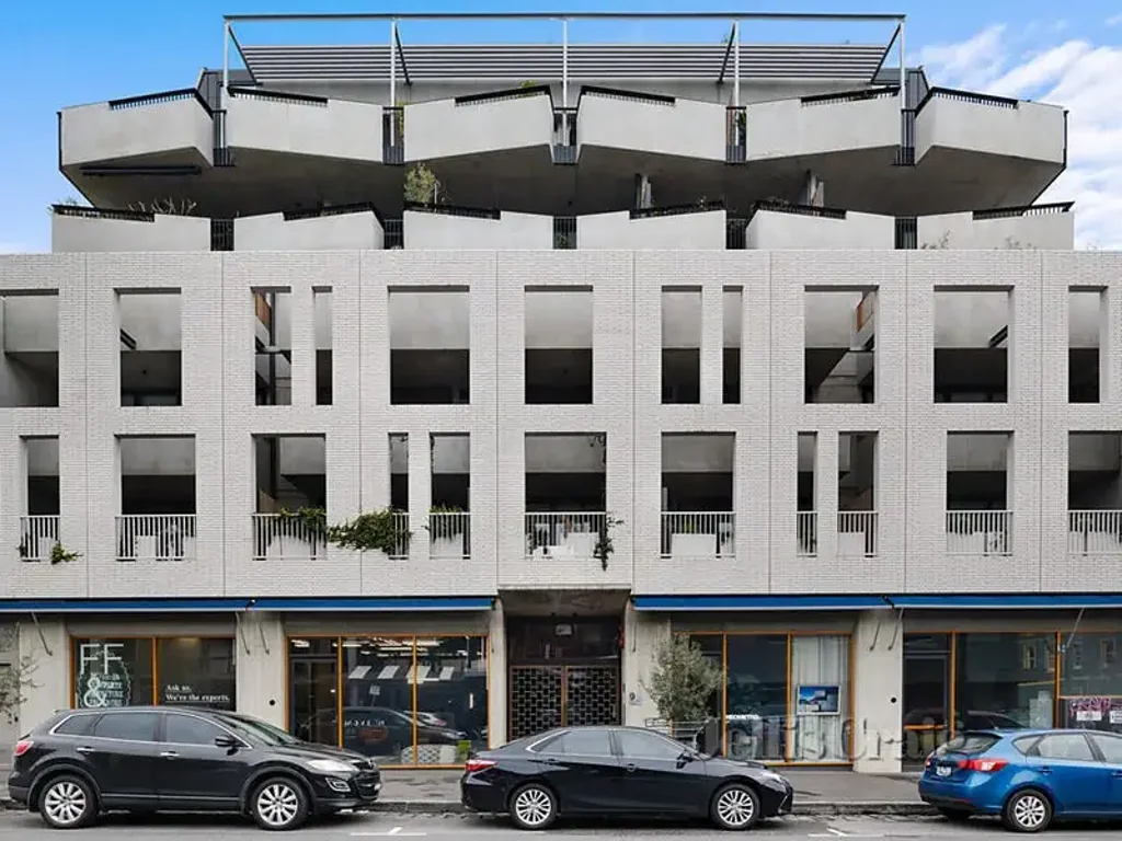 Contemporary Neometro Living in the Heart of Fitzroy