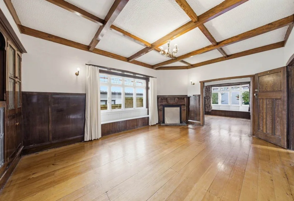 Grey Lynn 5房  Rare Grey Lynn Do Up on 905m2 land