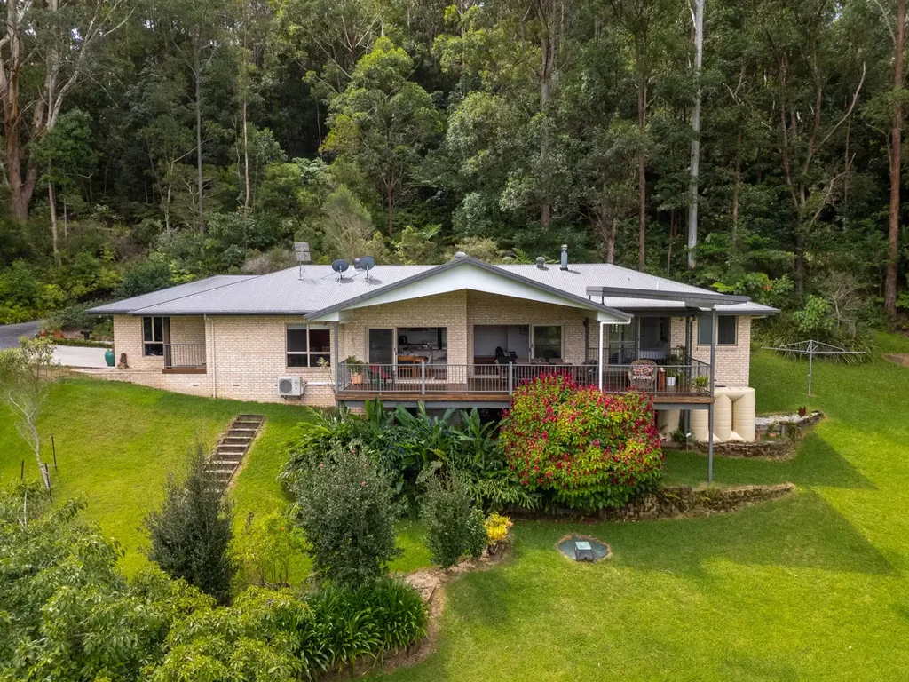 Mullumbimby Creek 5chambre 1 Acre Elevated Family Home with Sweeping Valley Views