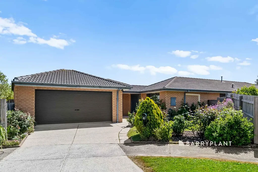 4 Taya Court, Hampton Park, VIC 3976