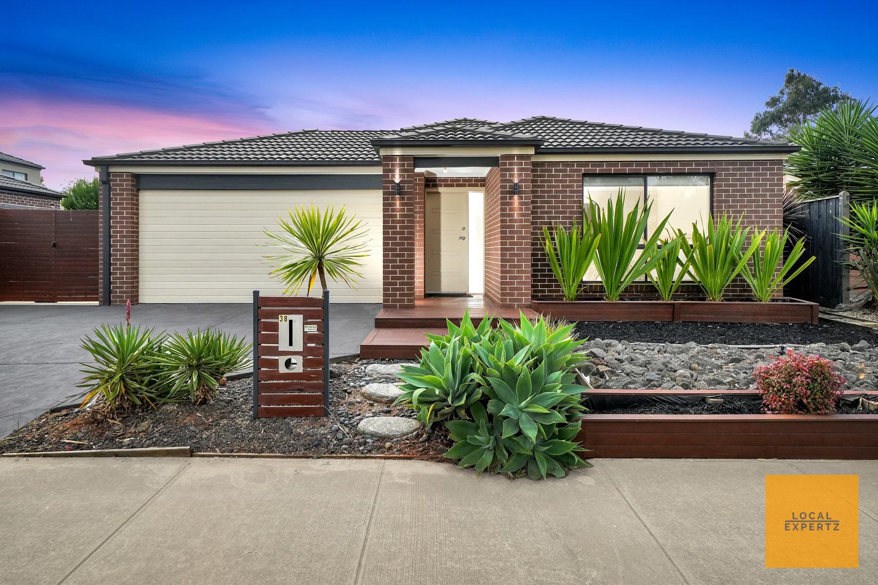 38 CASTLETOWN BVD, WEIR VIEWS VIC 3338, 0部屋, 0バスルーム, House