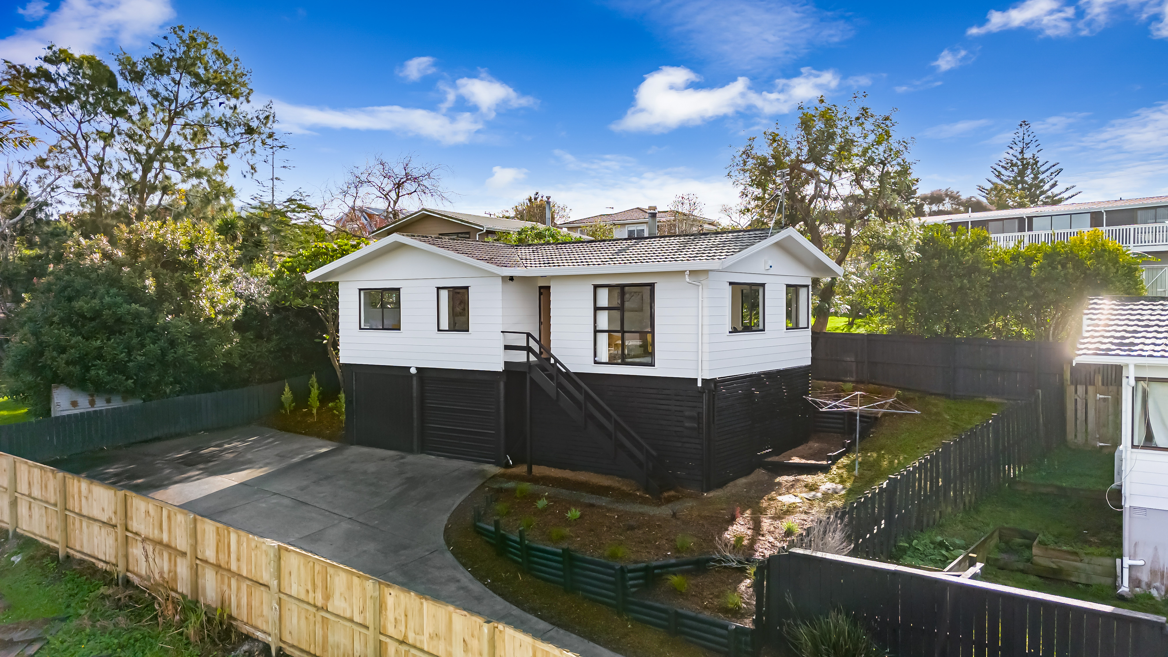 2/24 Sarajevo Place, Massey, Auckland - Waitakere, 3 Schlafzimmer, 0 Badezimmer, House