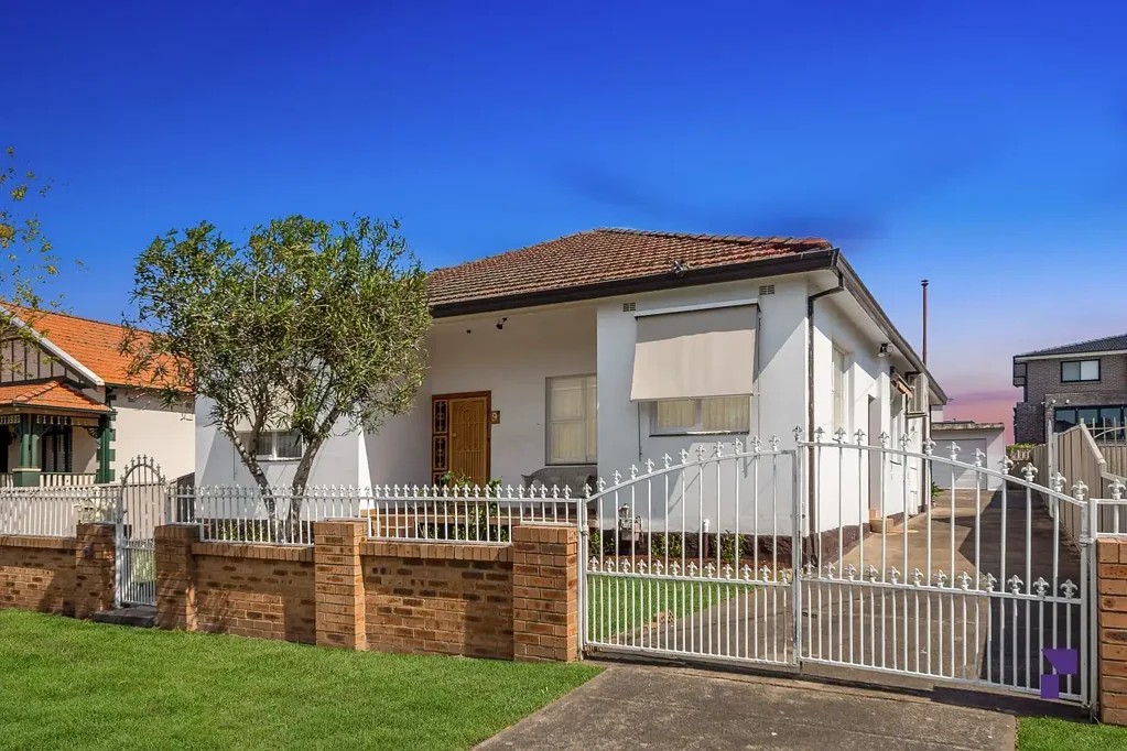 Greenacre 5 Bedroom Exceptionally maintained family home holds duplex site potential on a 607sqm block STCA