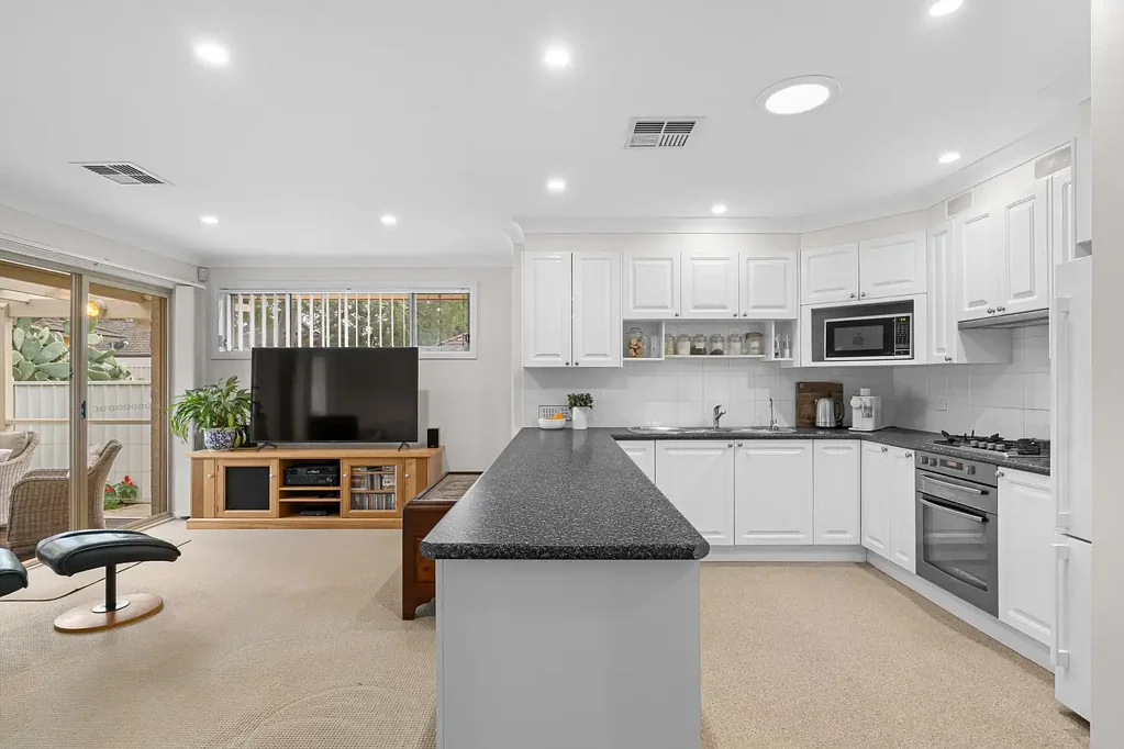 Caringbah 3ਬੈੱਡਰੂਮ NO-STRATA-FEES.