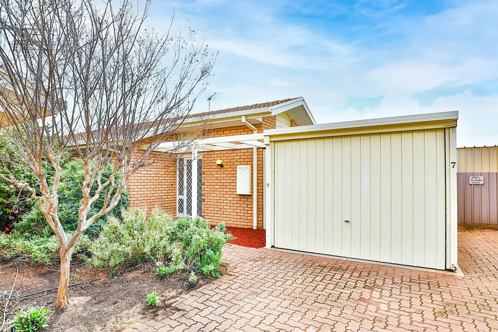 Mildura 3 Bedroom Stylishly Updated & Low Maintenance